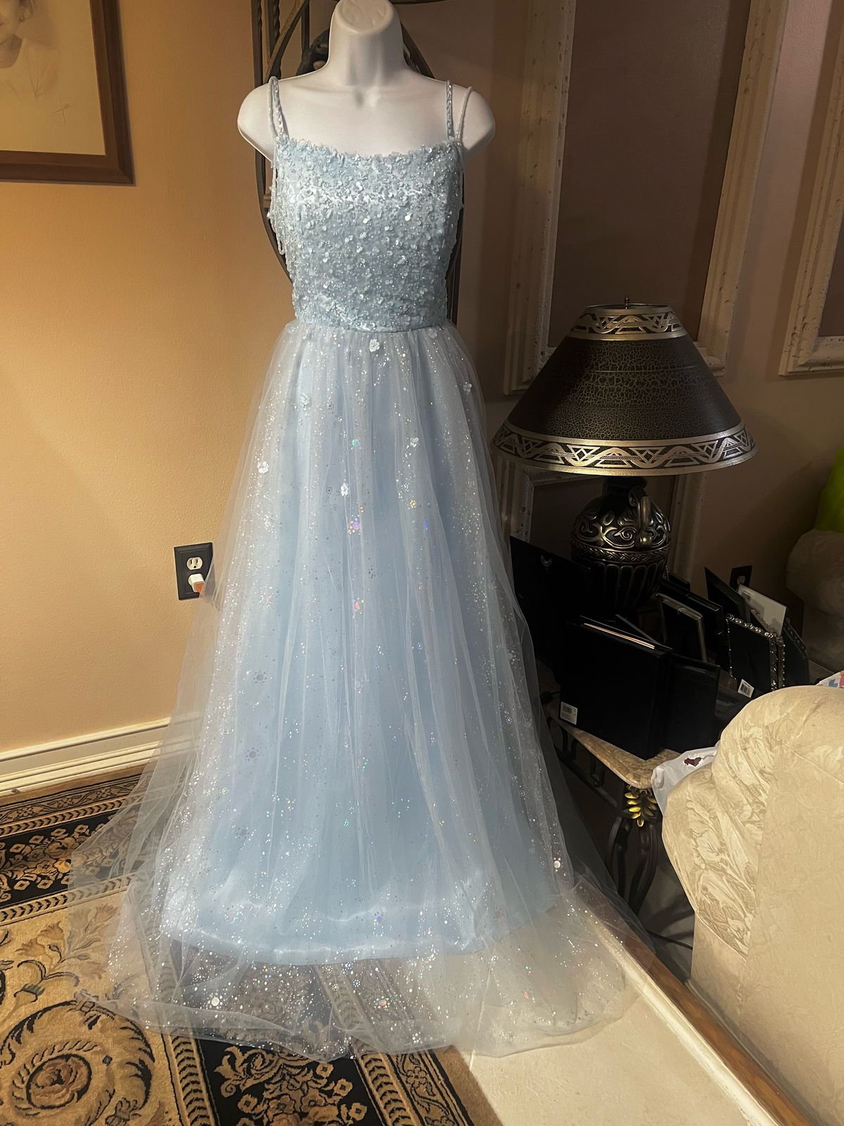 Size 6 Prom Sequined Light Blue A-line Dress on Queenly