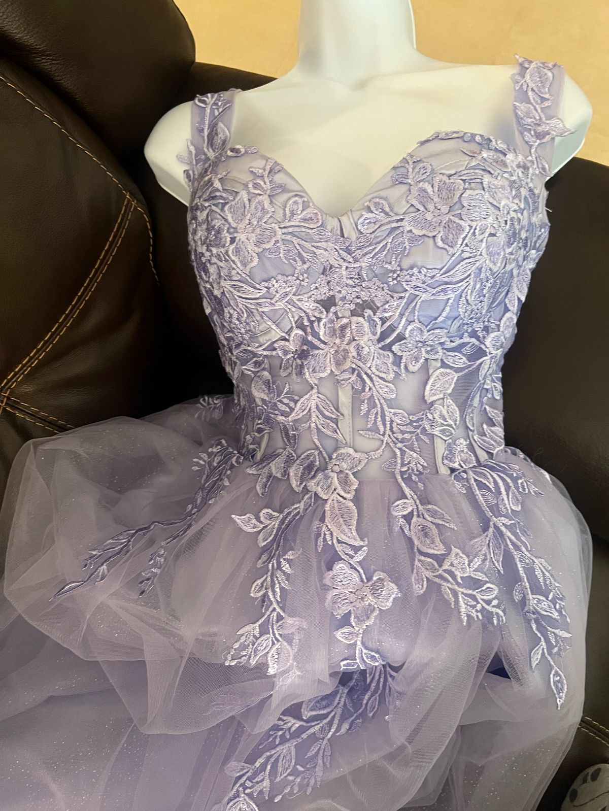 Size 6 Prom Off The Shoulder Lace Light Purple A-line Dress on Queenly