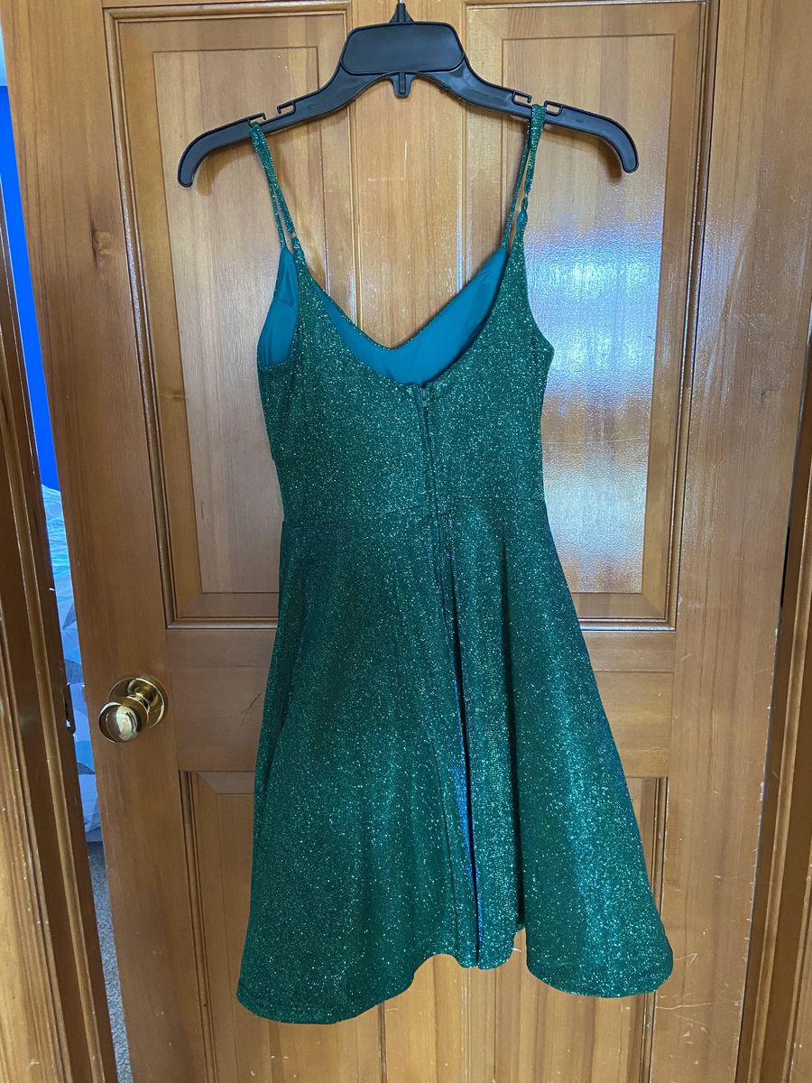 City Vibe Size 0 Homecoming Emerald Green A-line Dress on Queenly