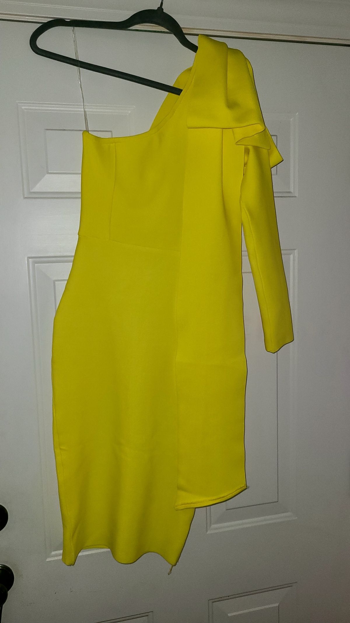 Size 0 Pageant Yellow Cocktail Dress on Queenly