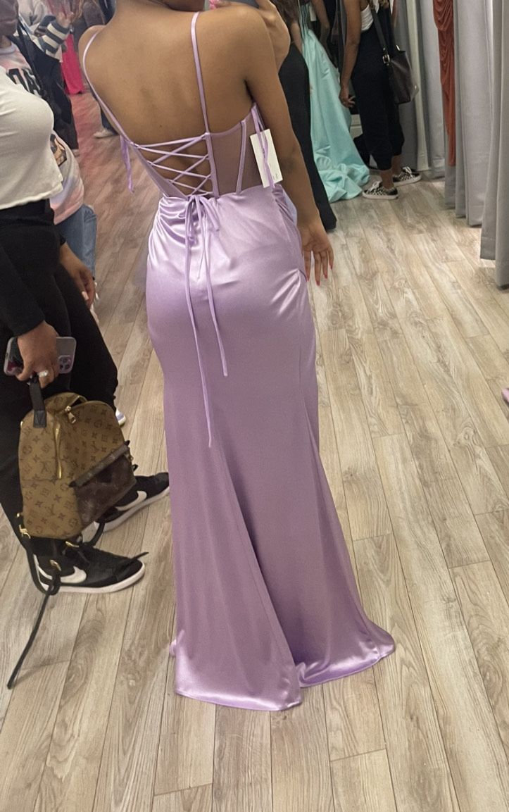Size 2 Prom Sheer Light Purple Floor Length Maxi on Queenly