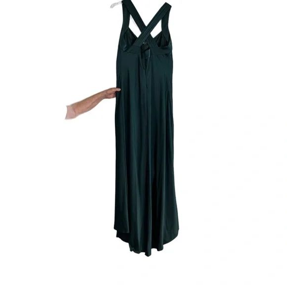 Calvin Klein Size 12 Prom Satin Green Mermaid Dress on Queenly