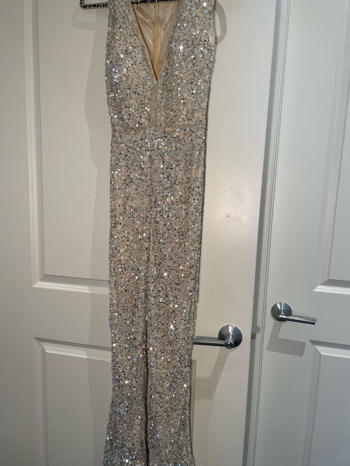 Primavera Size 2 Prom Plunge Sequined Silver Formal Jumpsuit on Queenly