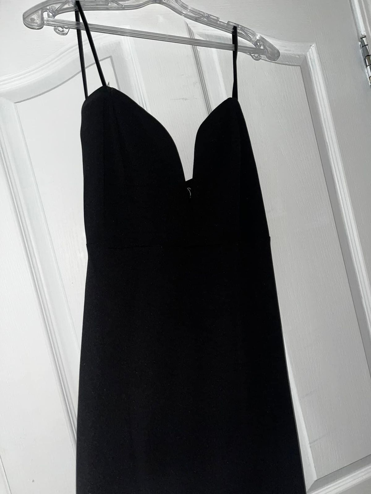 Size 6 Prom Plunge Black A-line Dress on Queenly