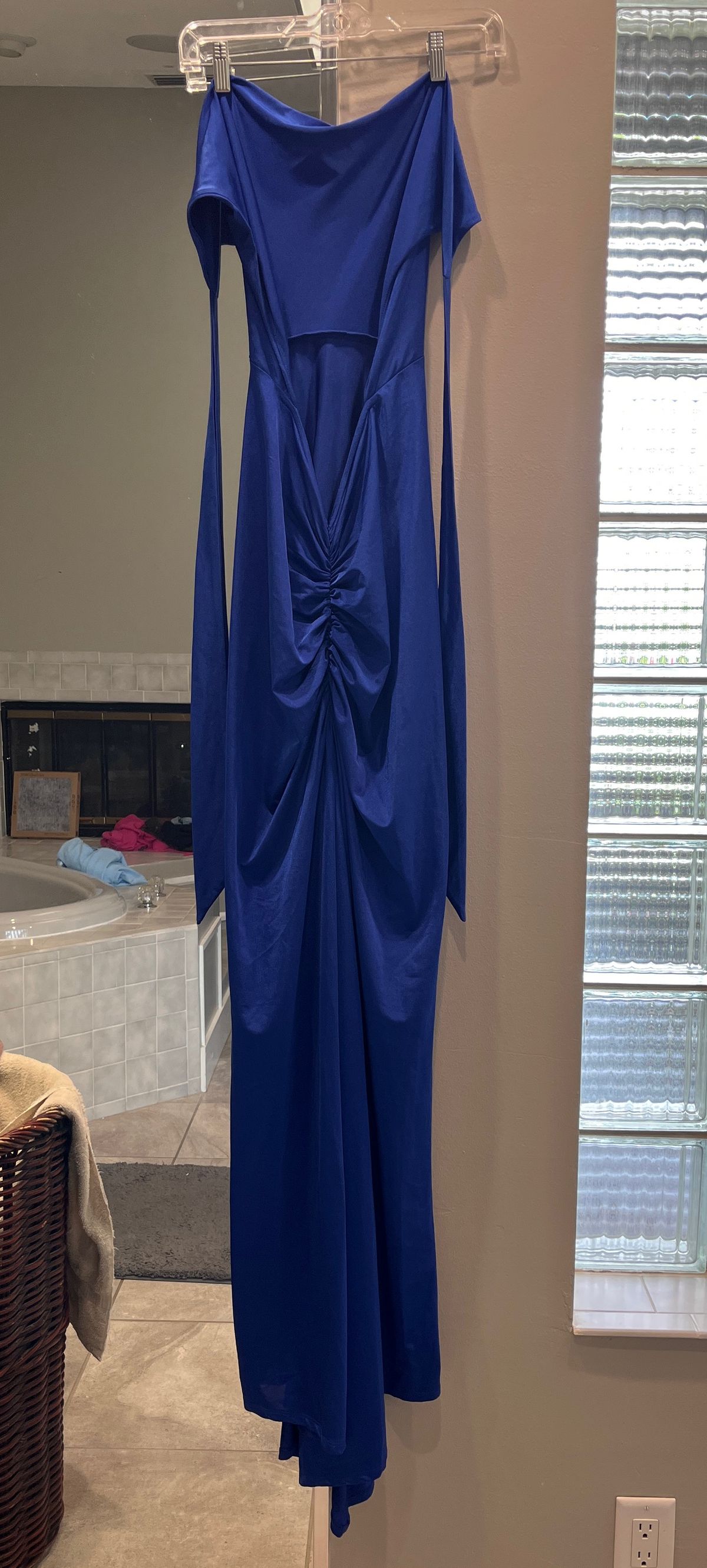 Lucy In The Sky Size S Prom Halter Royal Blue Floor Length Maxi on Queenly
