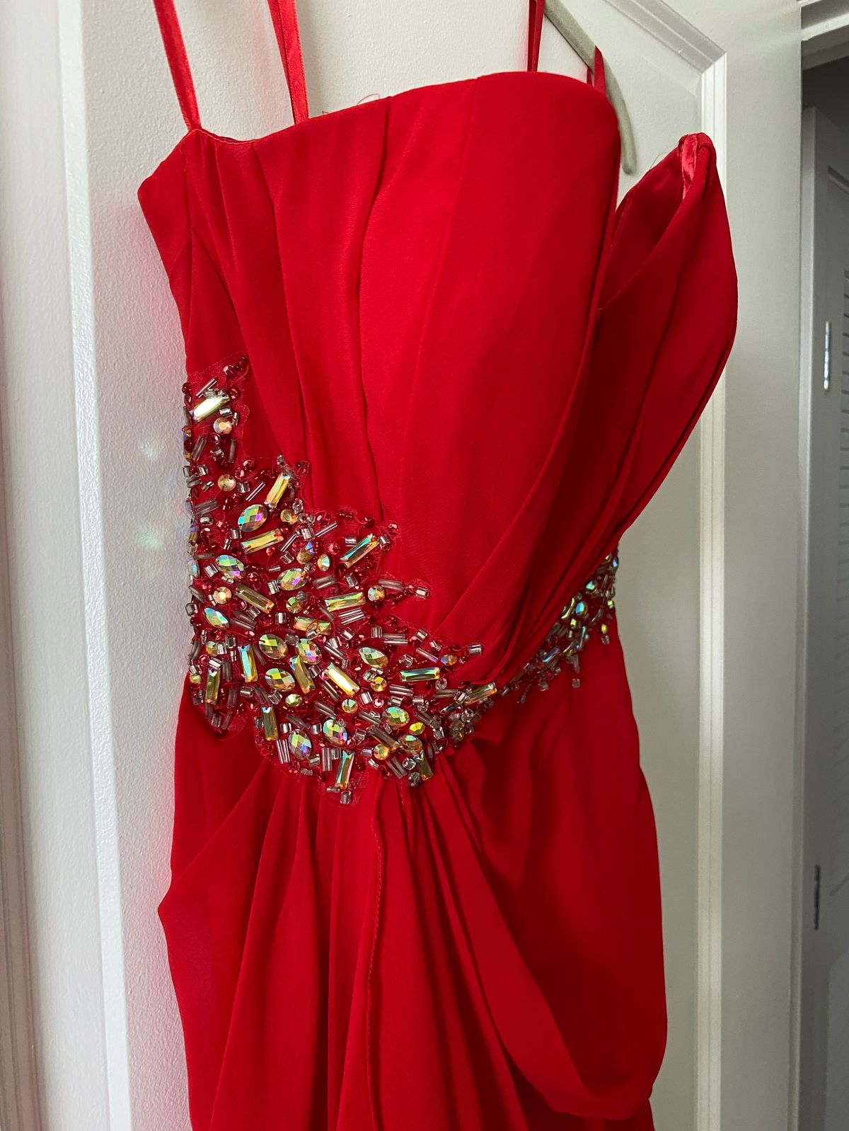 Size 4 Prom Strapless Sequined Red Floor Length Maxi on Queenly