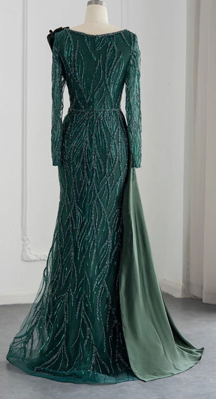 Size 14 Green Floor Length Maxi on Queenly