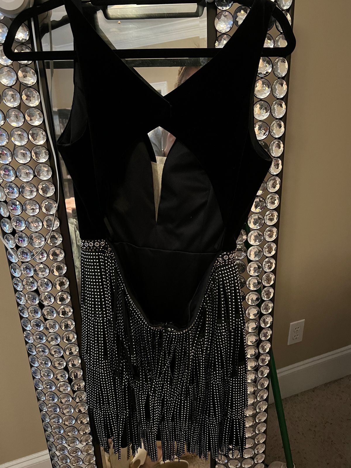 Alyce Paris Size 12 Prom Plunge Black Cocktail Dress on Queenly