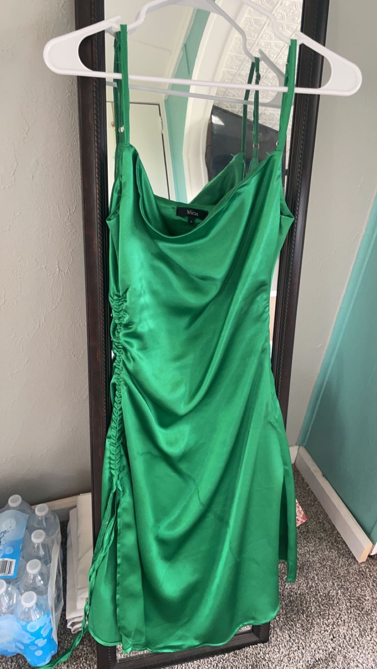 Micas Size M Prom Green Cocktail Dress on Queenly