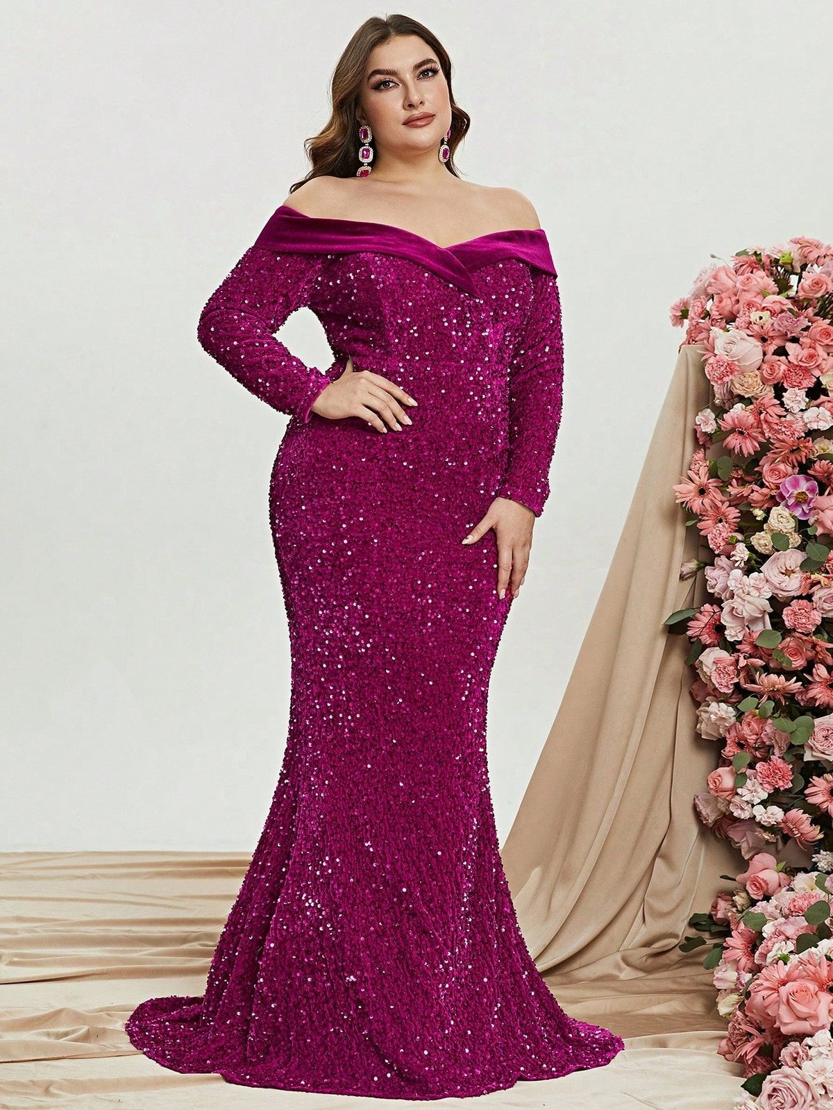 Style FSWD0808P Faeriesty Size 1X Long Sleeve Velvet Hot Pink Mermaid Dress on Queenly