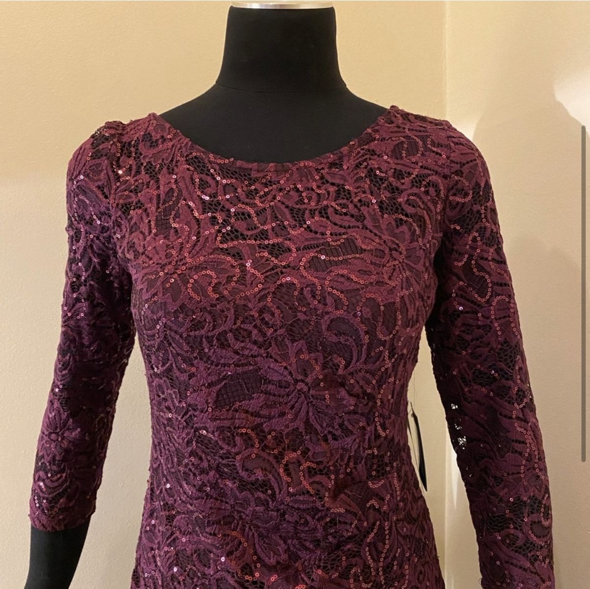 Marina Size S Wedding Guest Long Sleeve Lace Burgundy Red Cocktail Dress on Queenly