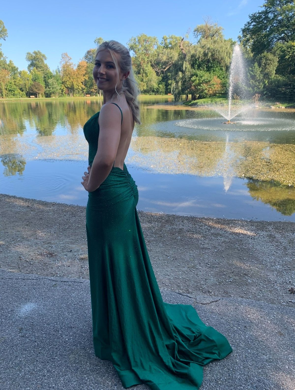 Sherri Hill Size 2 Prom Sequined Green Dress With Train on Queenly