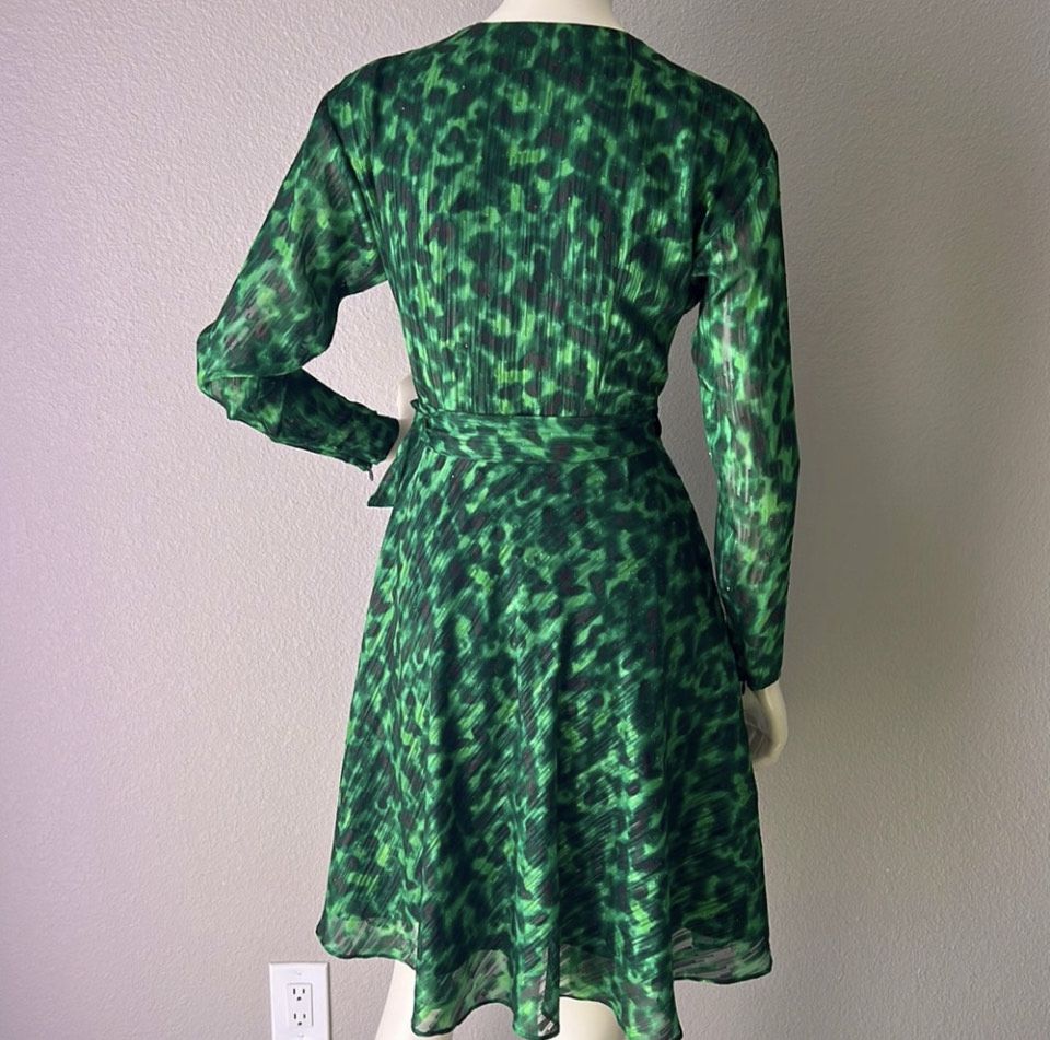 Marchesa Notte Size 0 Long Sleeve Green A-line Dress on Queenly