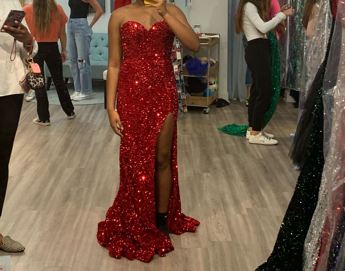 Portia and Scarlett Size 6 Prom Red Side Slit Dress on Queenly