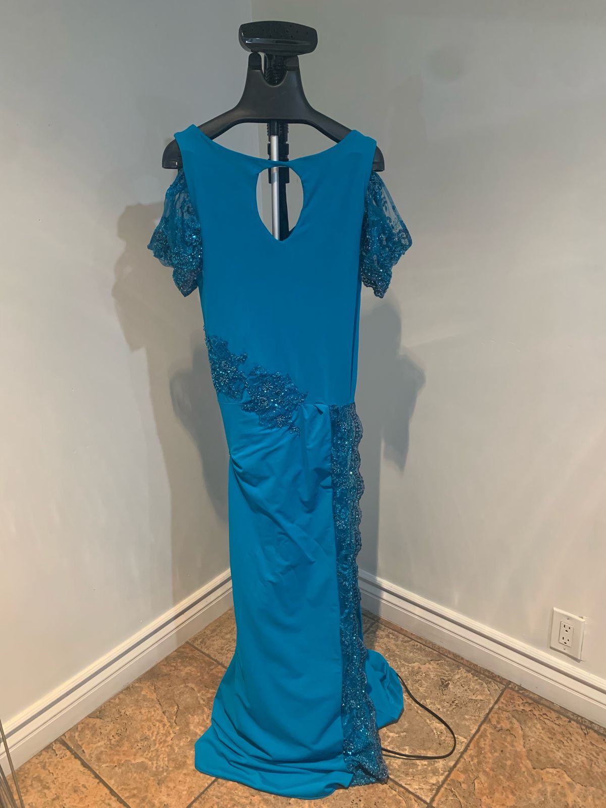 Size 1X Wedding Guest Blue Floor Length Maxi on Queenly