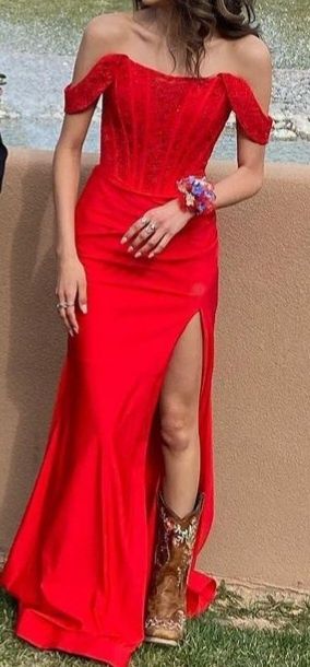 Size 00 Red Side Slit Dress on Queenly