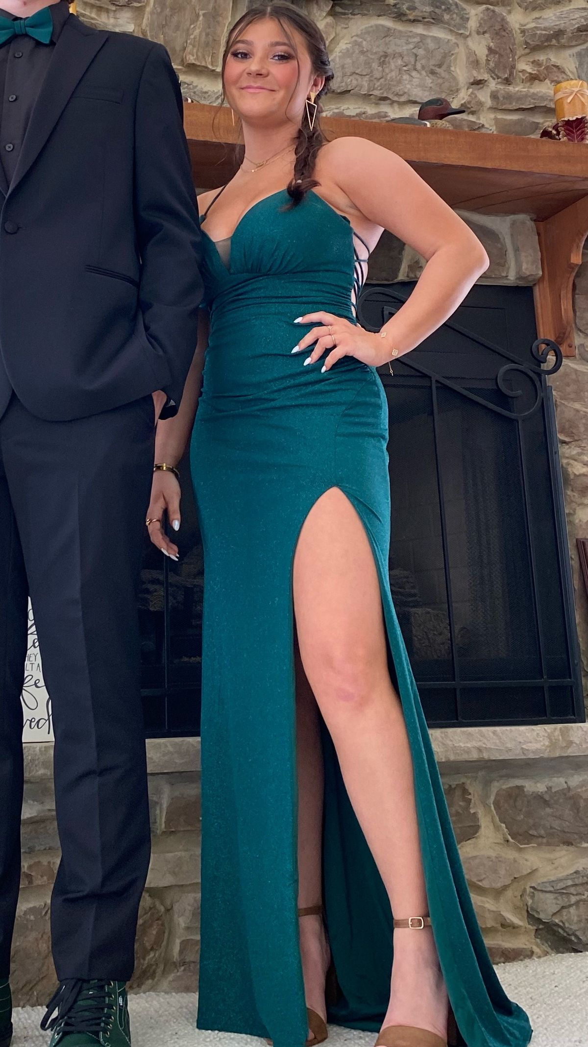 Ladivine Size 6 Prom Green Side Slit Dress on Queenly