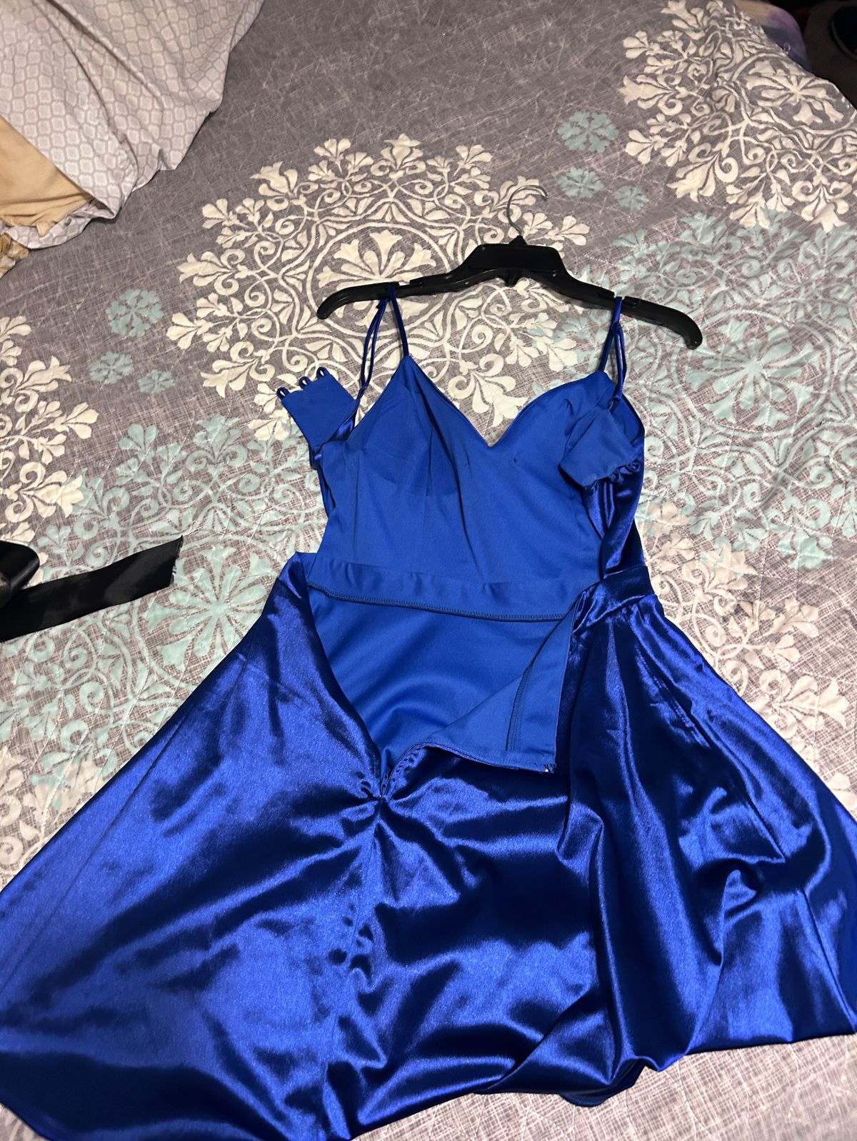 City Studio Size 10 Prom Blue Cocktail Dress on Queenly