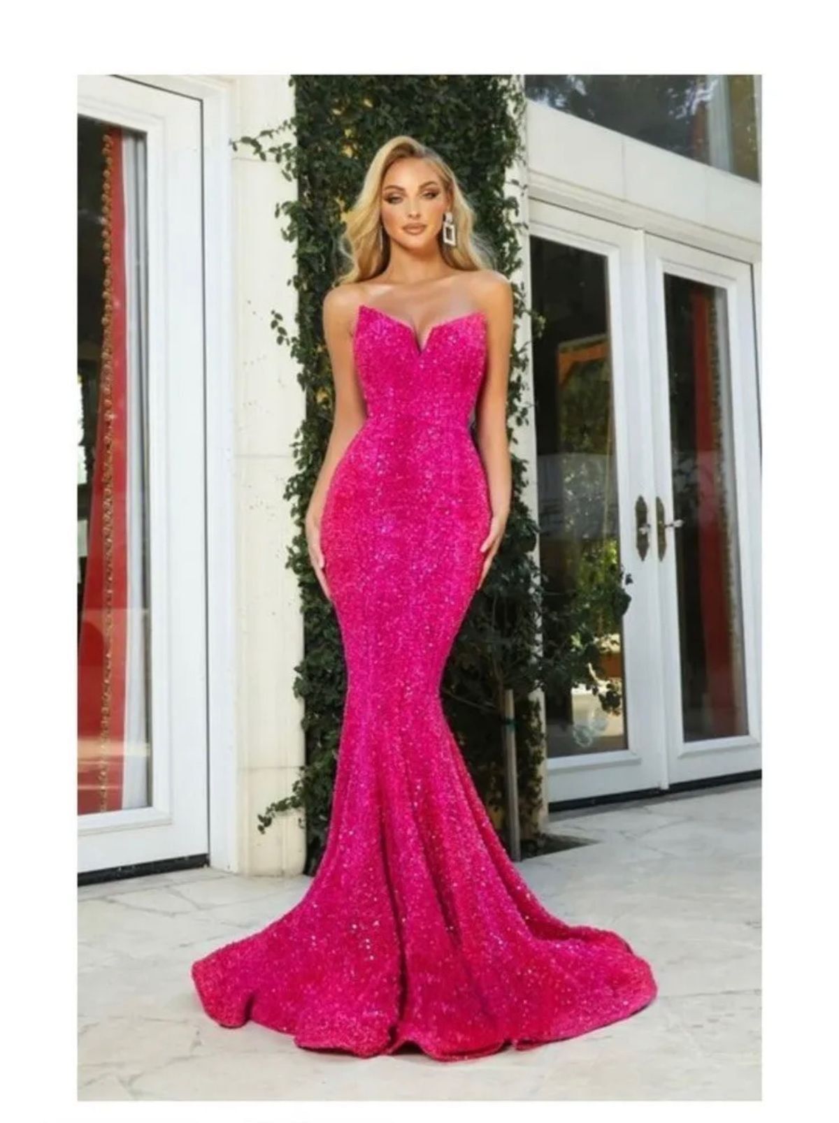 Portia and Scarlett Size 4 Prom Strapless Hot Pink Floor Length Maxi on Queenly