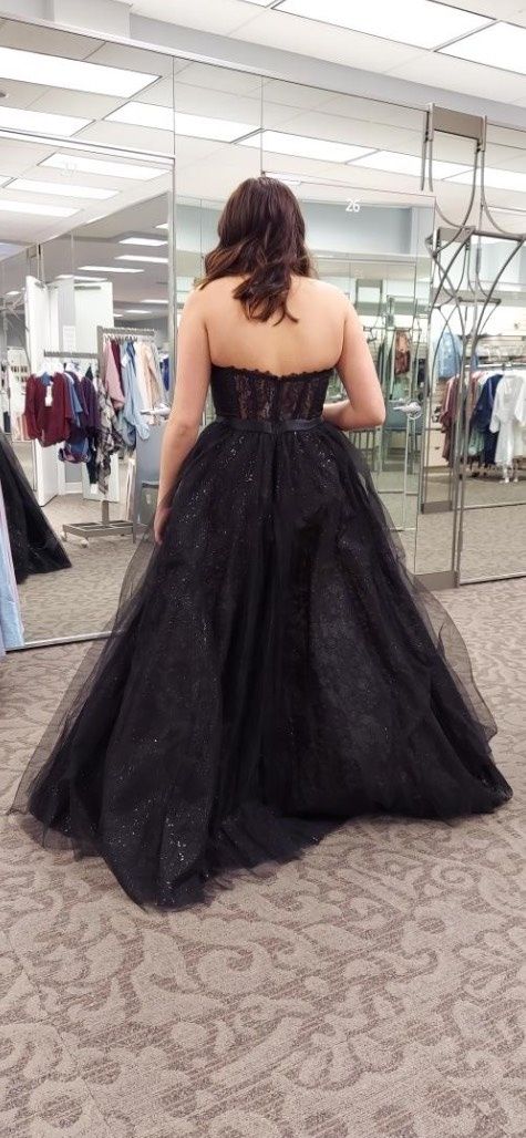 Size 6 Prom Sheer Black A-line Dress on Queenly