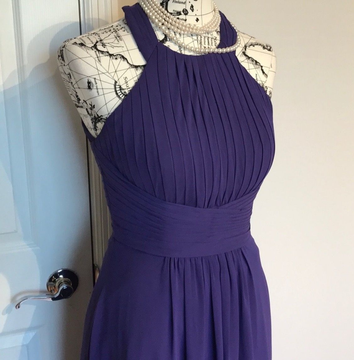Azazie Size 4 Prom Halter Purple A-line Dress on Queenly