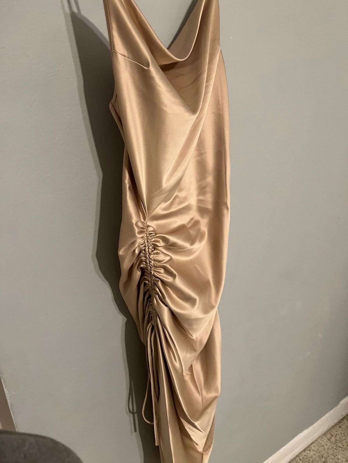 Size 4 Homecoming Satin Gold Side Slit Dress on Queenly