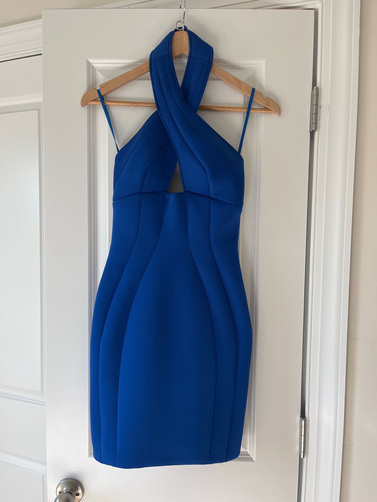 Jovani Size 0 Homecoming Halter Royal Blue Cocktail Dress on Queenly