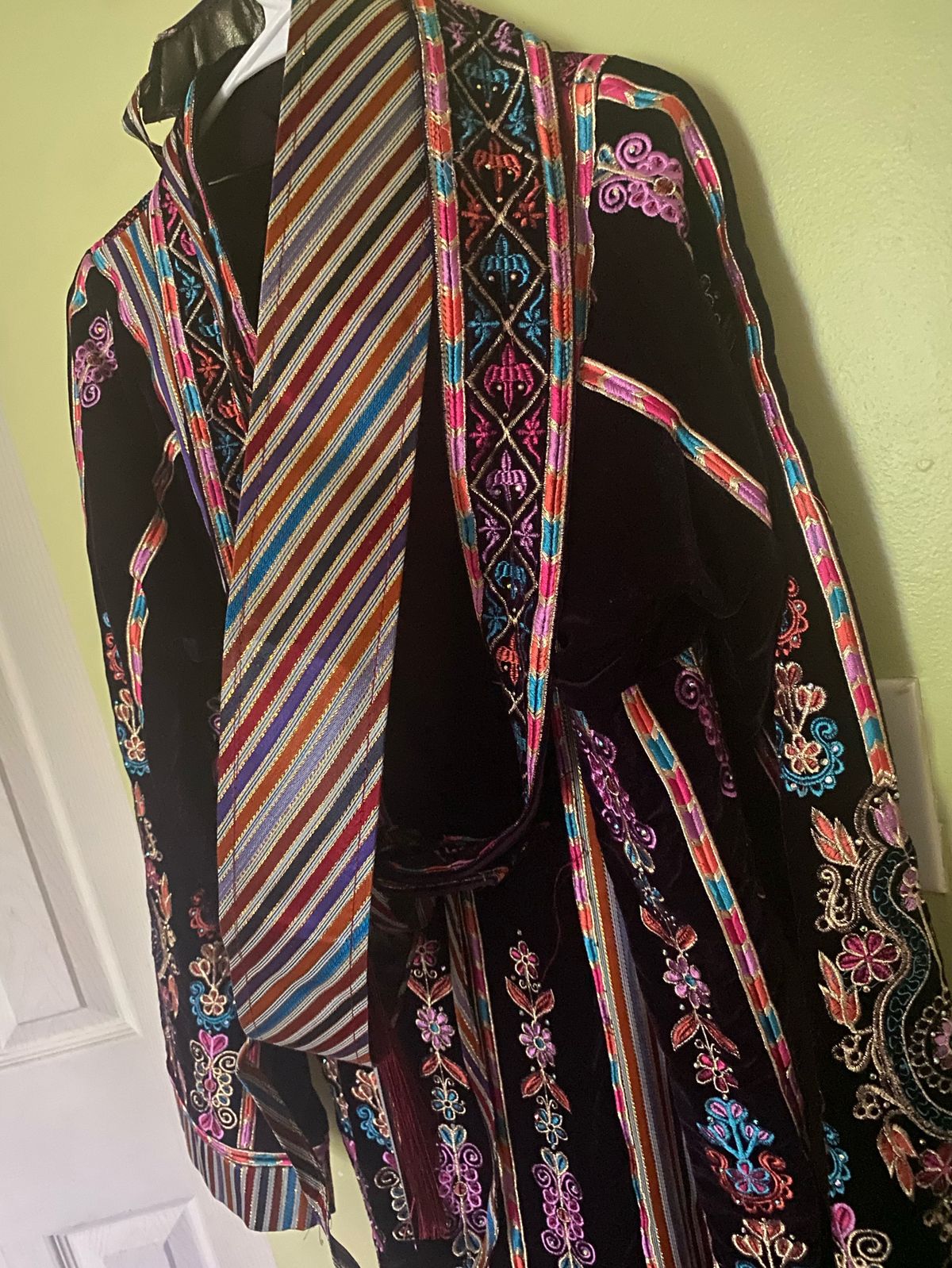 Size 12 Prom Long Sleeve Multicolor Floor Length Maxi on Queenly
