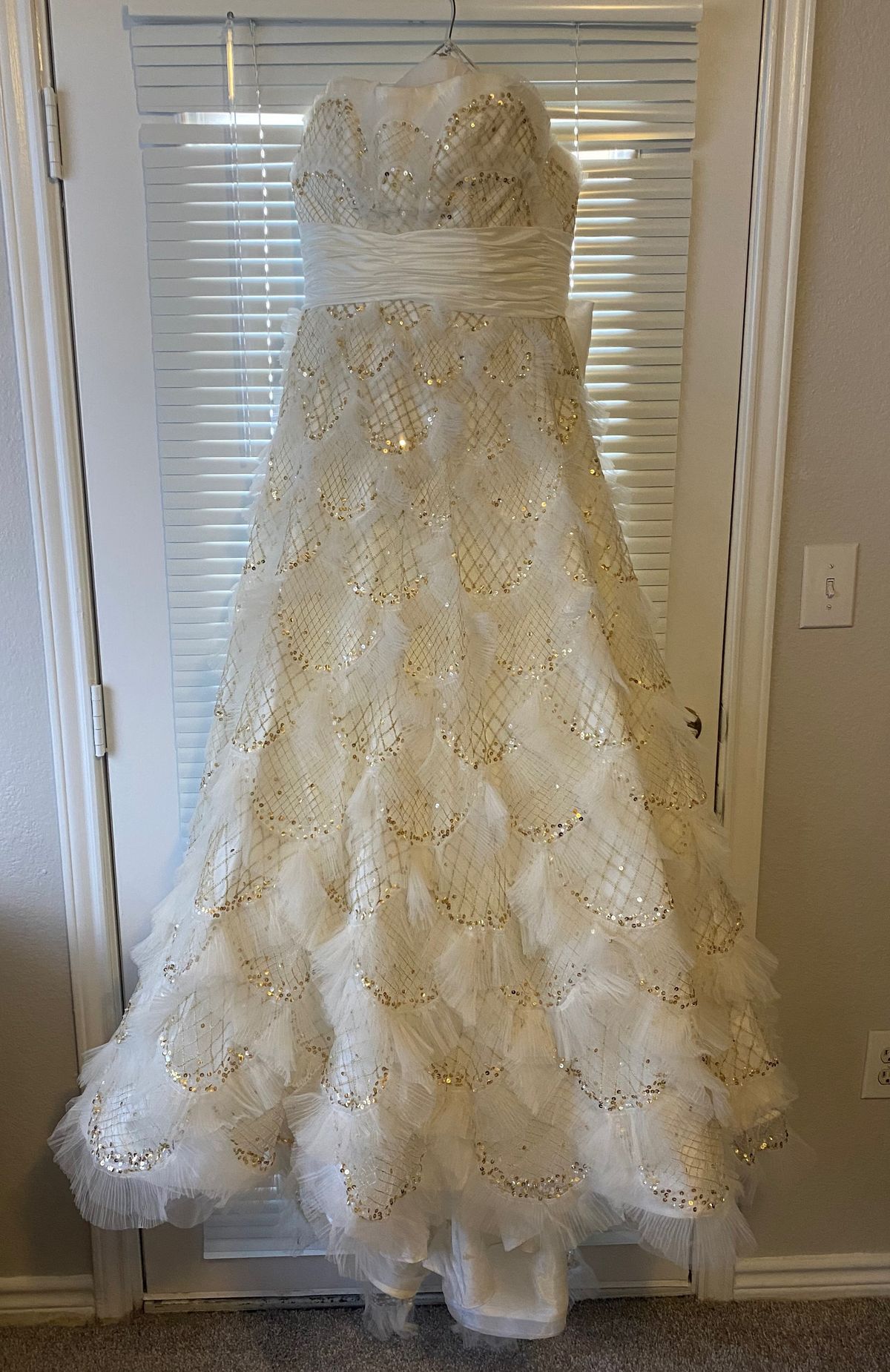 Sherri Hill Size 12 Prom White Ball Gown on Queenly