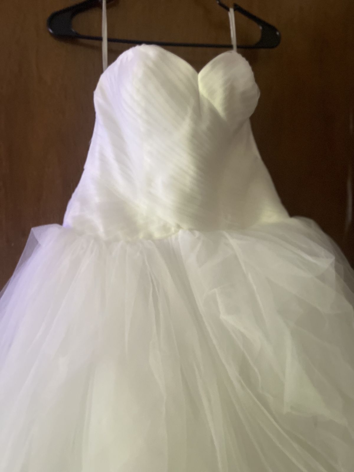 Size 6 White Ball Gown on Queenly
