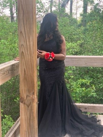 Clarisse Size 8 Prom Black Mermaid Dress on Queenly