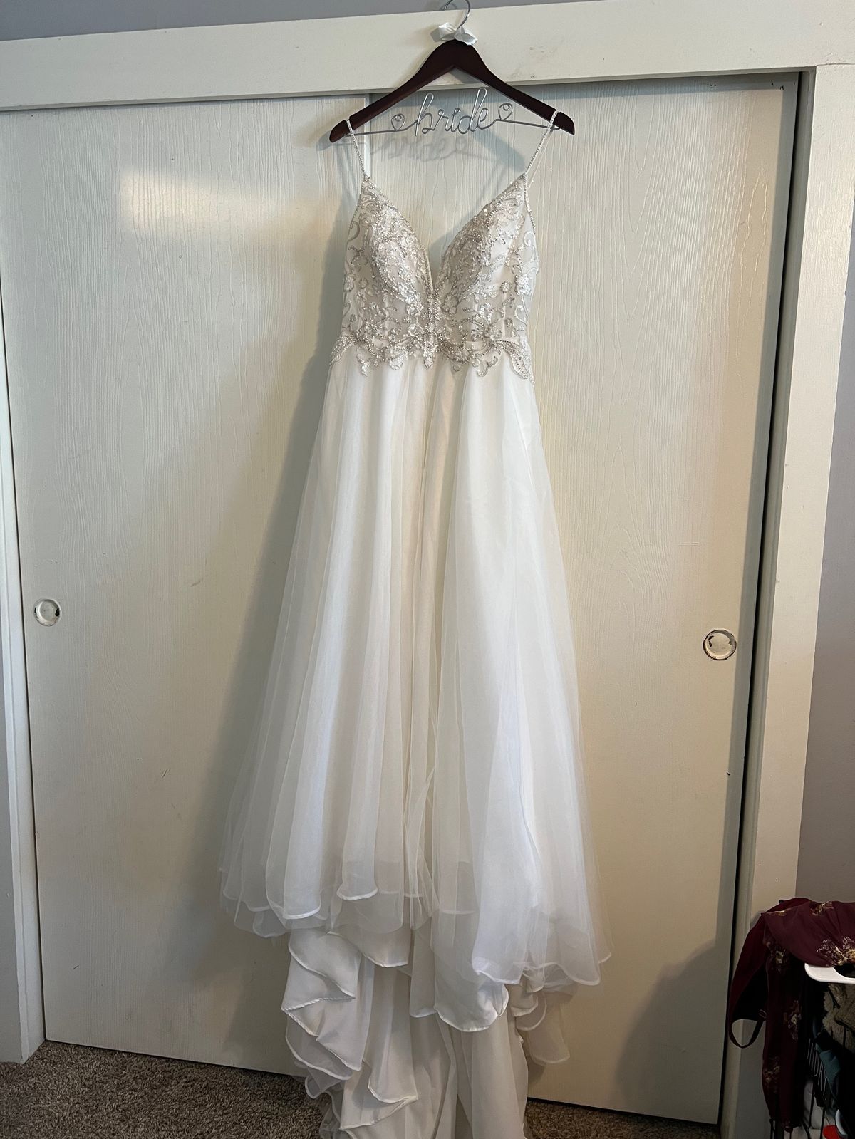 Size 6 Wedding Plunge Sequined White Dress With Train on Queenly