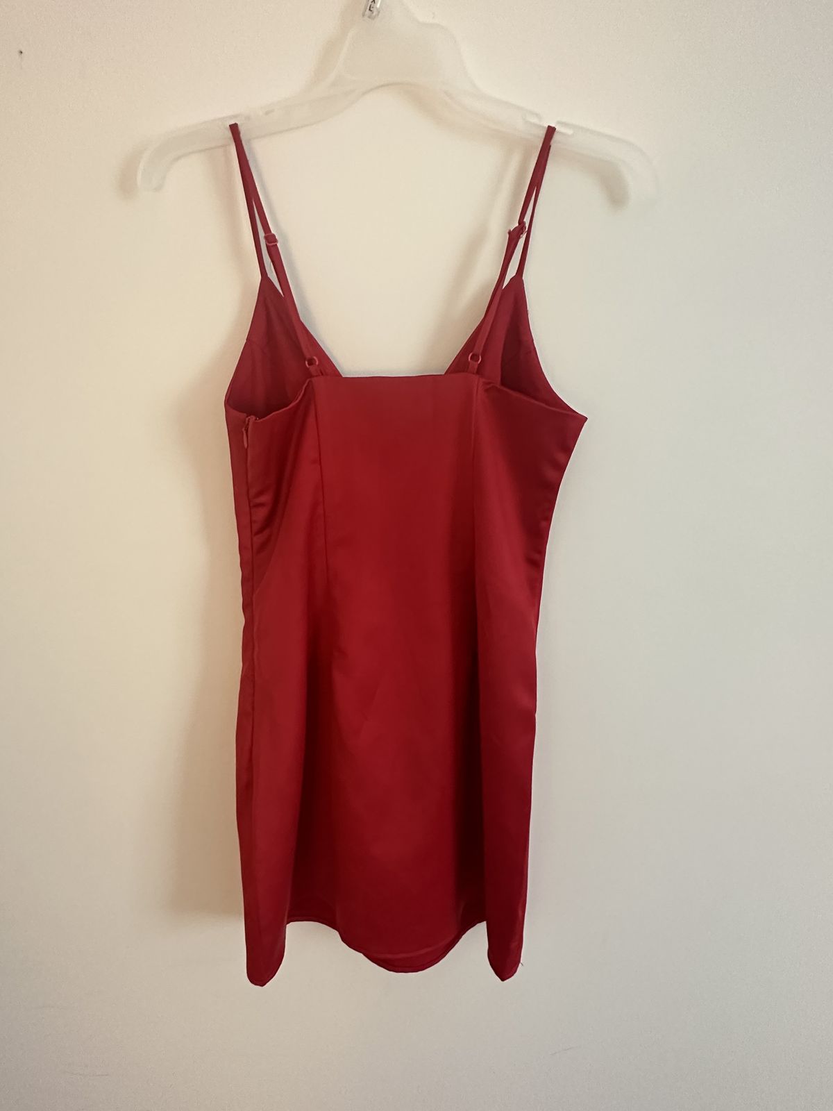 Size 00 Prom Plunge Satin Burgundy Red Cocktail Dress on Queenly