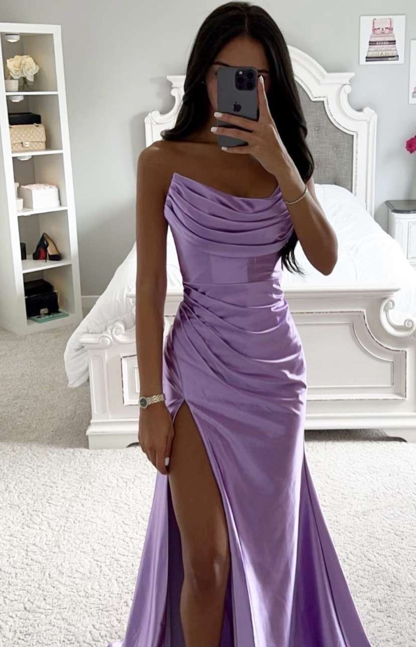 Size 2 Prom Strapless Sequined Light Purple Side Slit Dress on Queenly