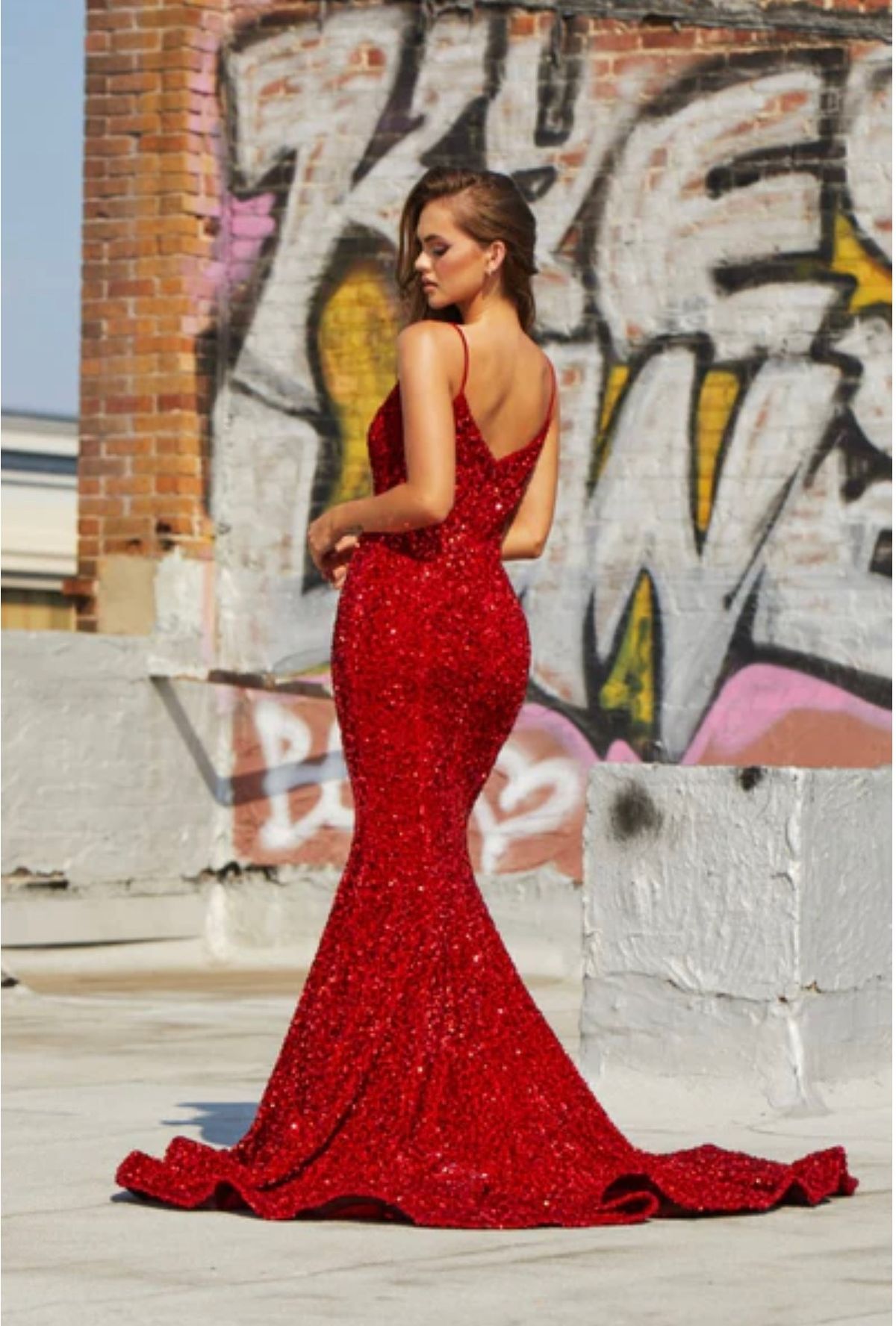Portia and Scarlett Size 6 Prom Plunge Red Mermaid Dress on Queenly