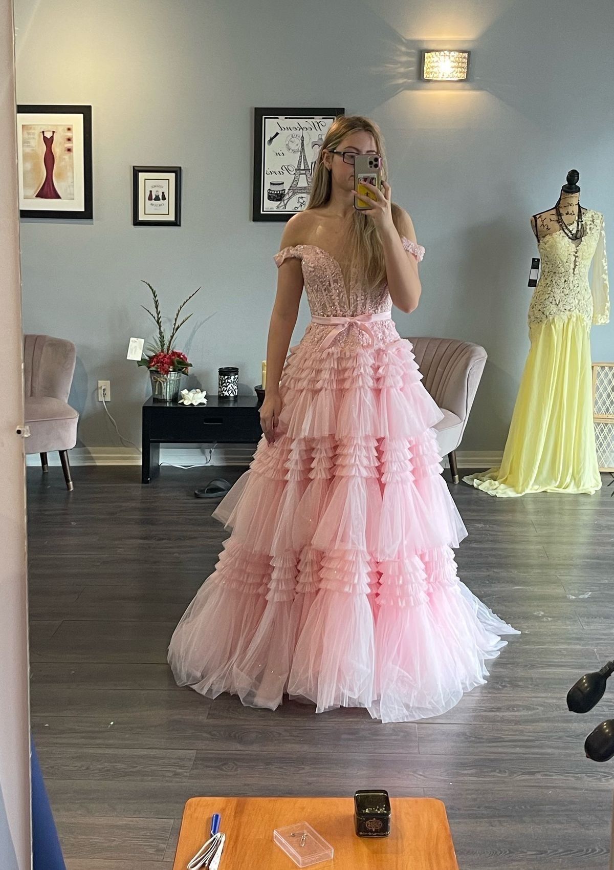 Sherri Hill Size 2 Prom Off The Shoulder Sequined Light Pink Ball Gown on Queenly
