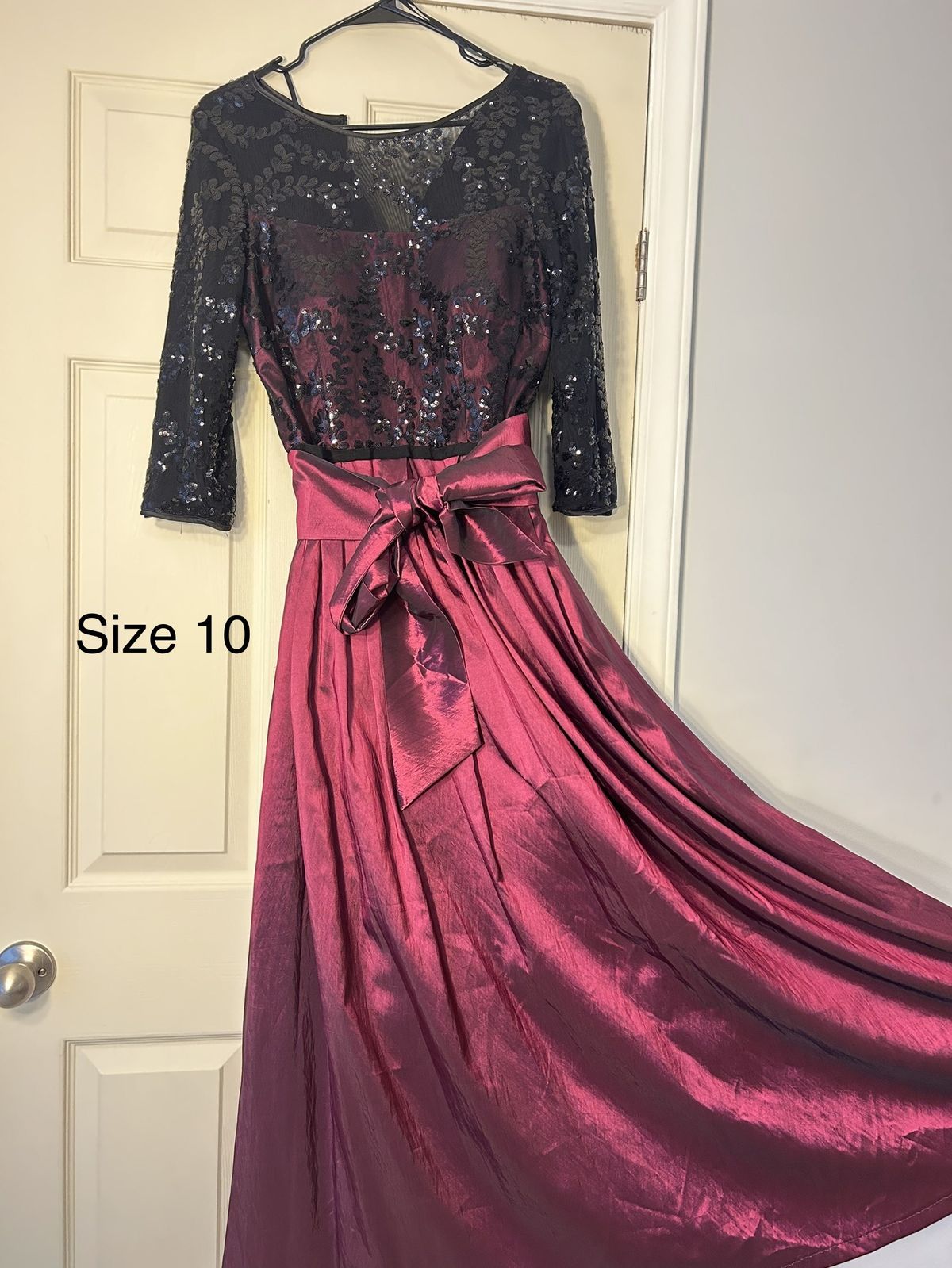 Size 10 Prom Multicolor Cocktail Dress on Queenly