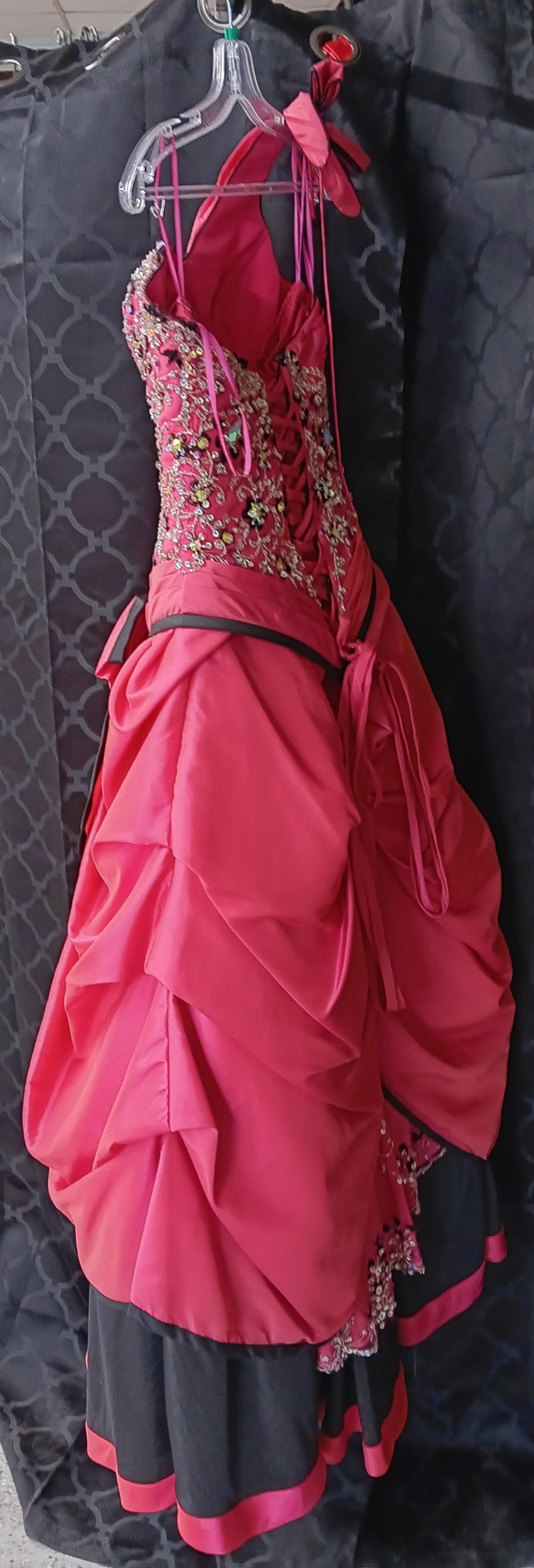 Bellezza Size 4 Prom Pink Ball Gown on Queenly