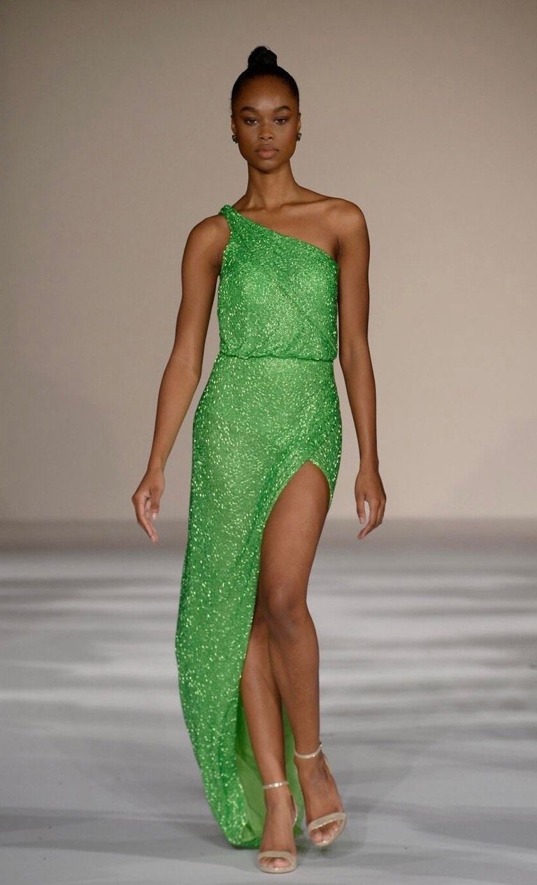 Sherri Hill Size 6 Prom Green Side Slit Dress