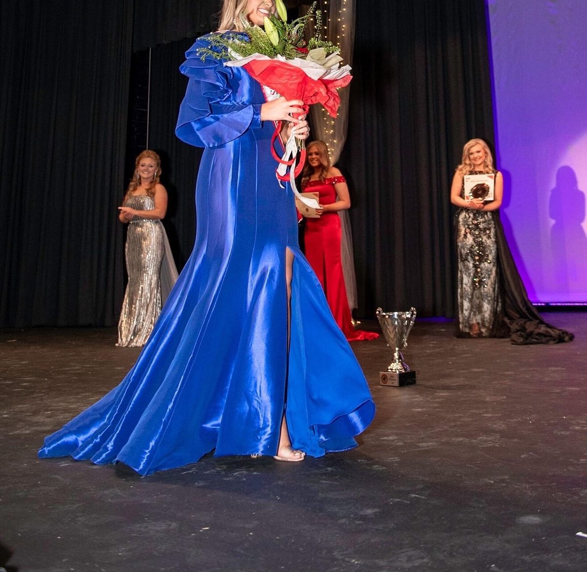 Ashley Lauren Size 8 Prom Blue Mermaid Dress on Queenly