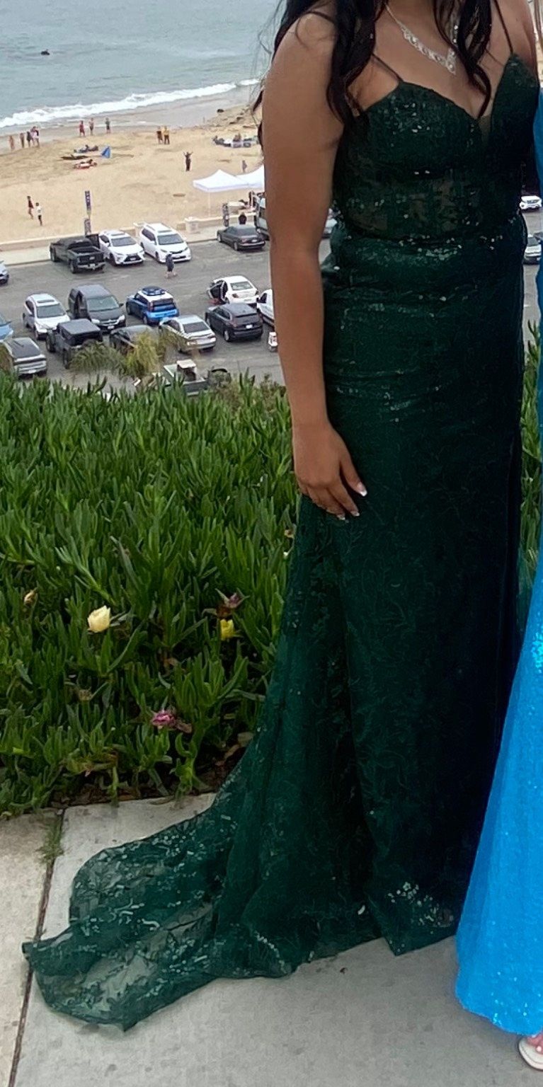 Size M Prom Green Side Slit Dress on Queenly