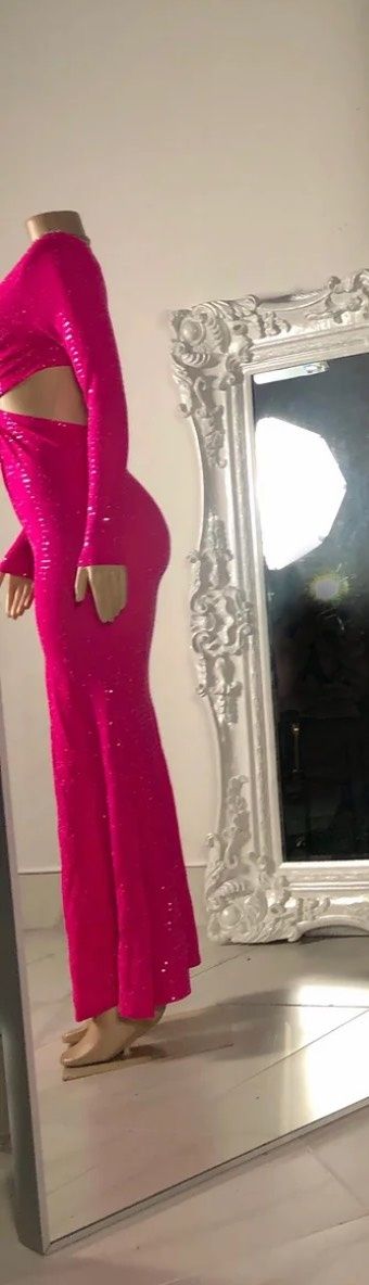 Size 4 Prom Plunge Sequined Hot Pink Floor Length Maxi on Queenly