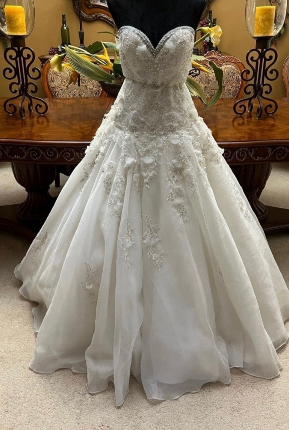 Size 12 Wedding Strapless Lace White Ball Gown on Queenly