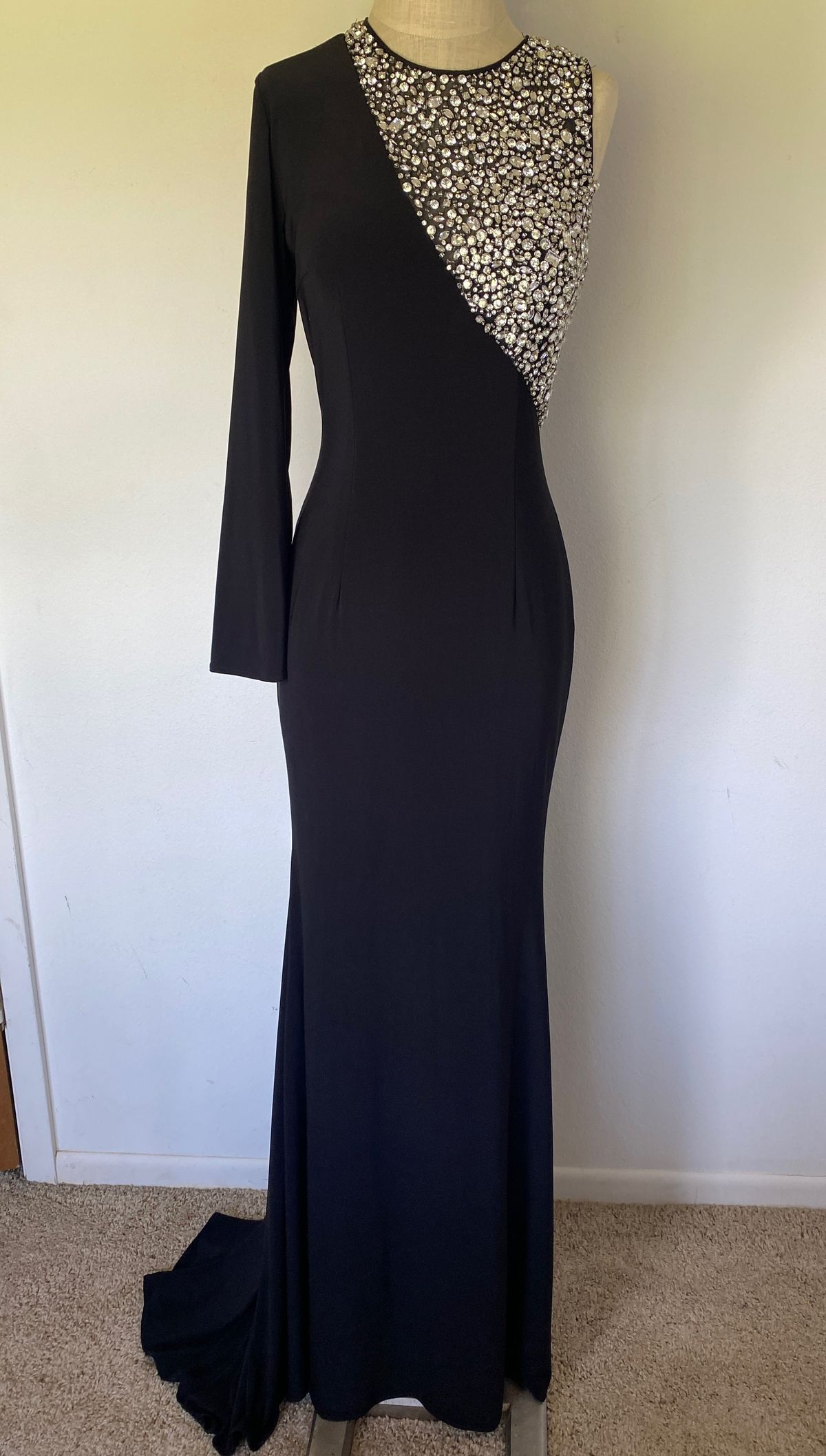 Ashley Lauren Size 10 Prom Long Sleeve Sequined Black Floor Length Maxi on Queenly
