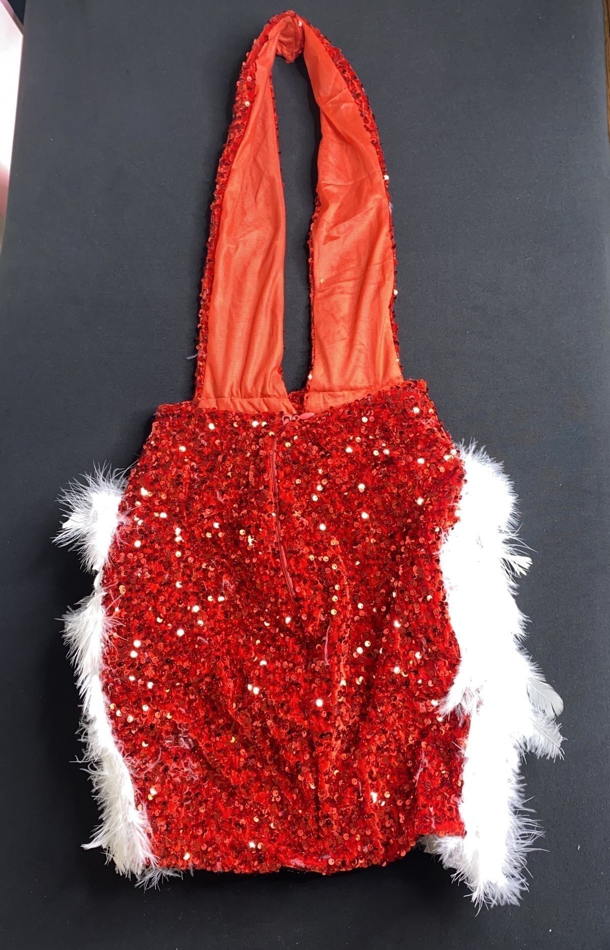 Size 4 Nightclub Plunge Sequined Red Cocktail Dress on Queenly