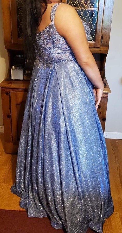 David's Bridal Plus Size 18 Prom Purple Ball Gown on Queenly