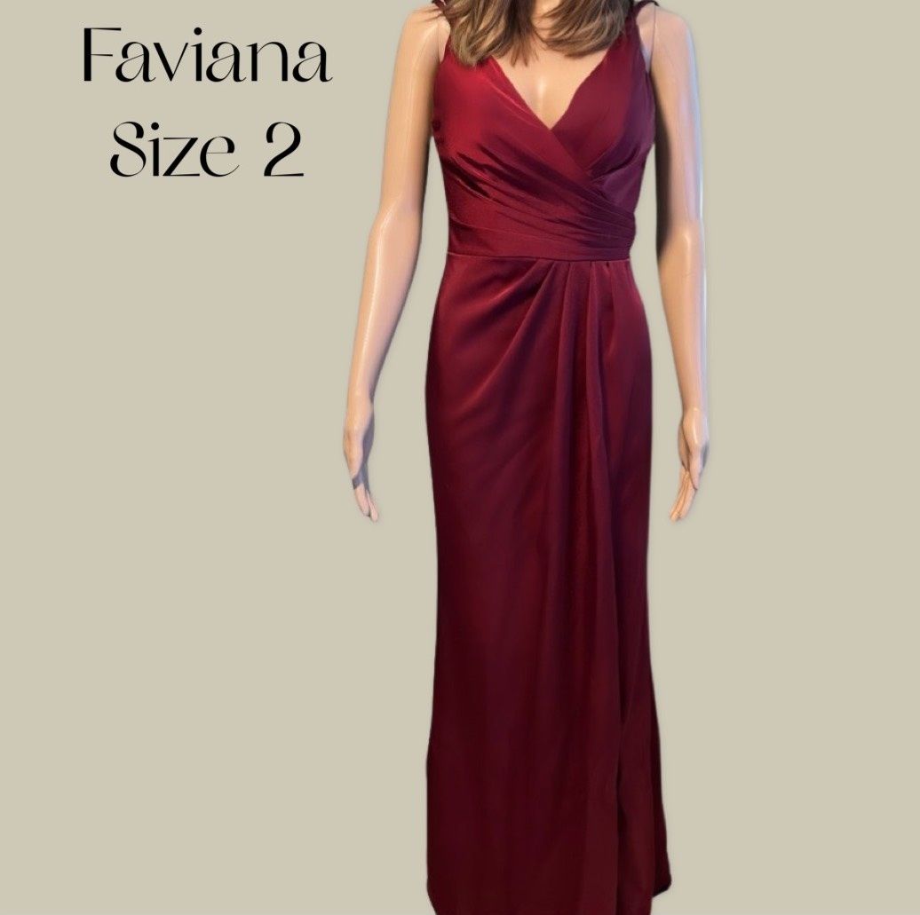 Faviana Size 2 Prom Satin Red Side Slit Dress on Queenly