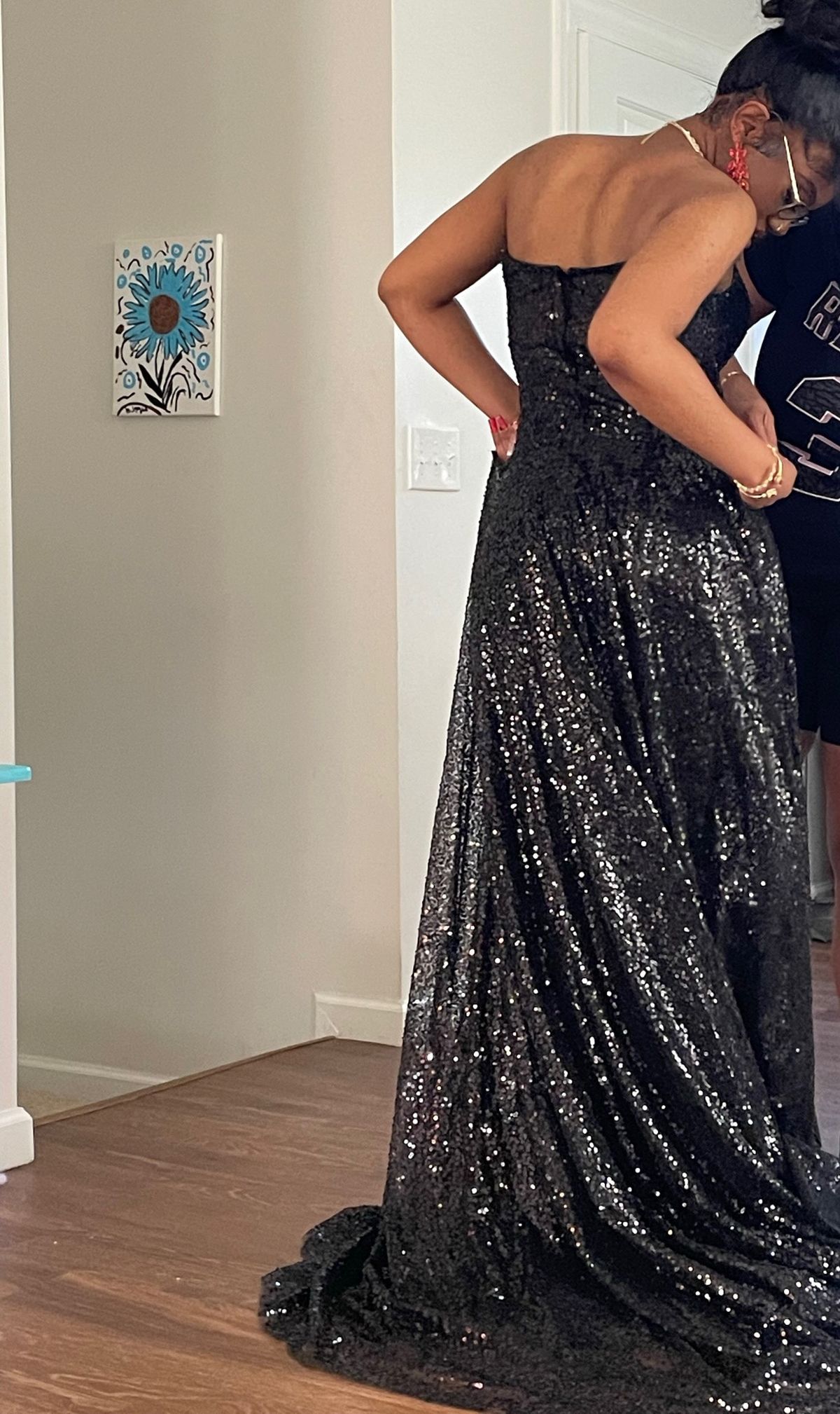 Sherri Hill Size 8 Prom Black Dress With Train on Queenly