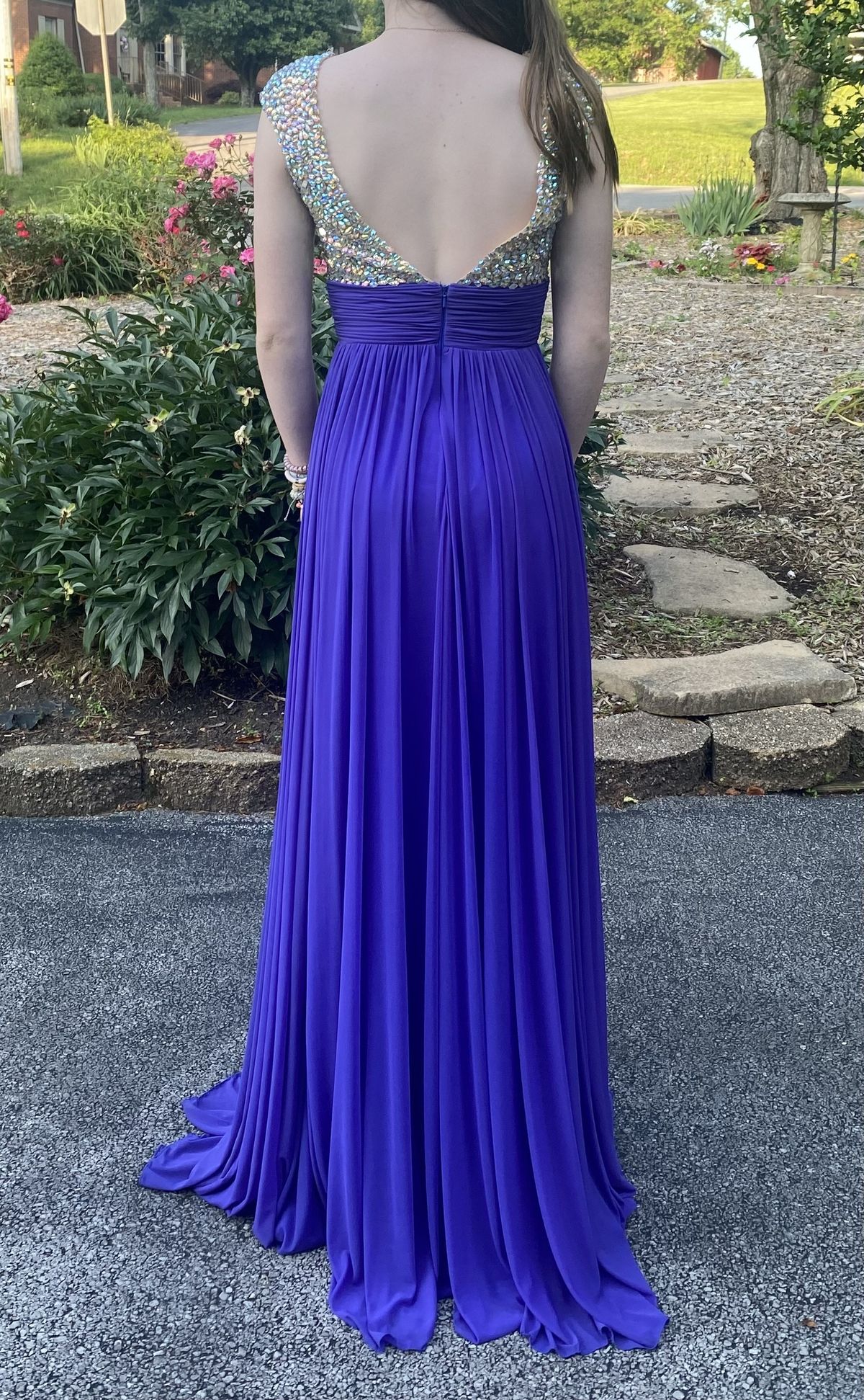 Size 2 Prom Plunge Sequined Royal Blue A-line Dress on Queenly