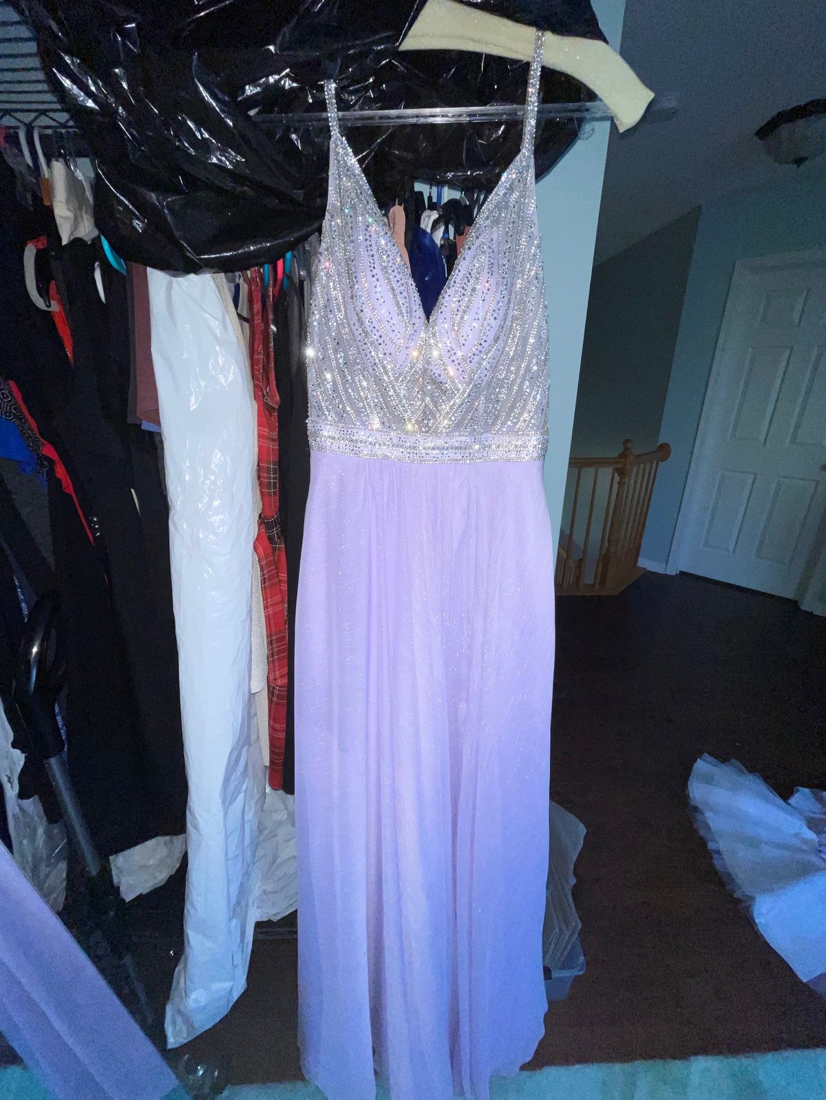 Size 0 Prom Plunge Light Purple Side Slit Dress on Queenly